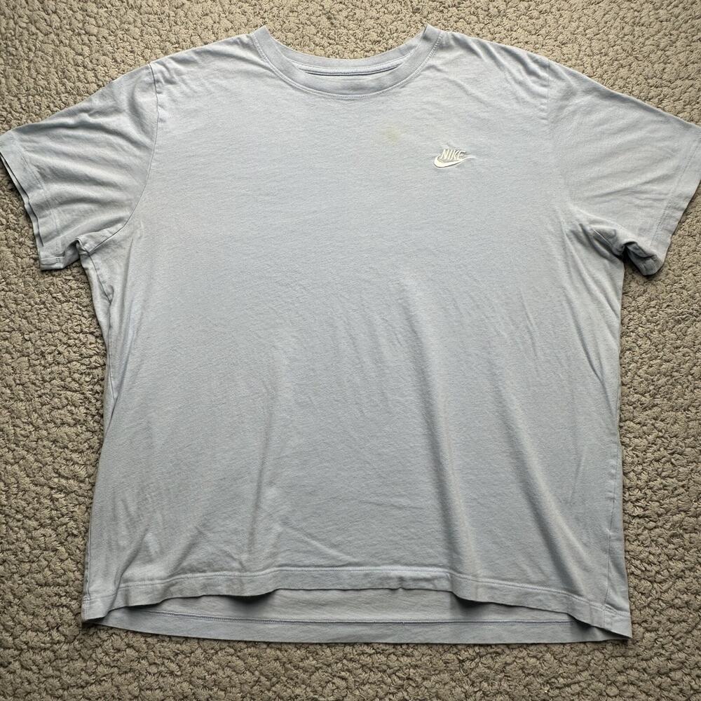 The Nike Tee Shirt Mens XL Baby Blue Embroidered Logo Classic Short Sleeve Crew